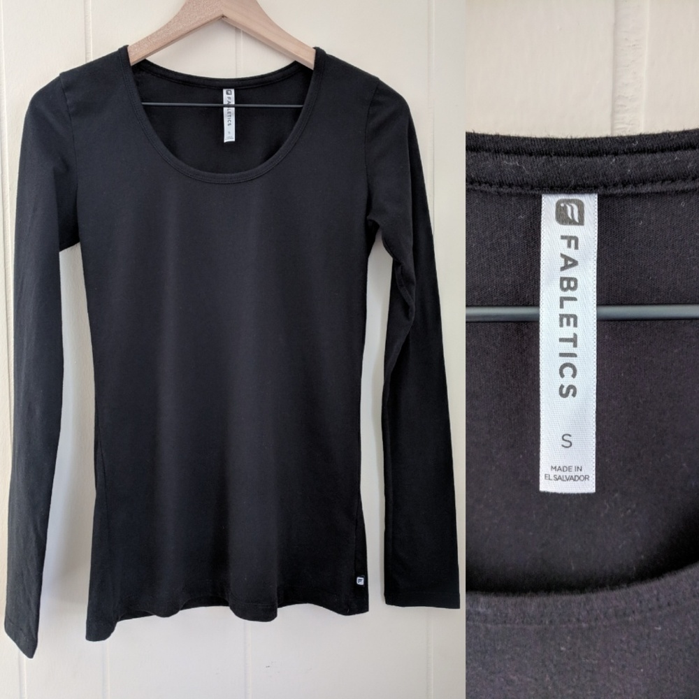 Fabletics Classic Scoop Neck Long Sleeve Tee
